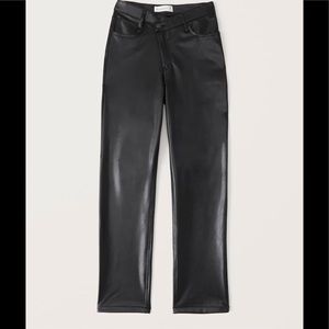 Abercrombie & Fitch | Vegan Leather Dad Pants Size 25 Long